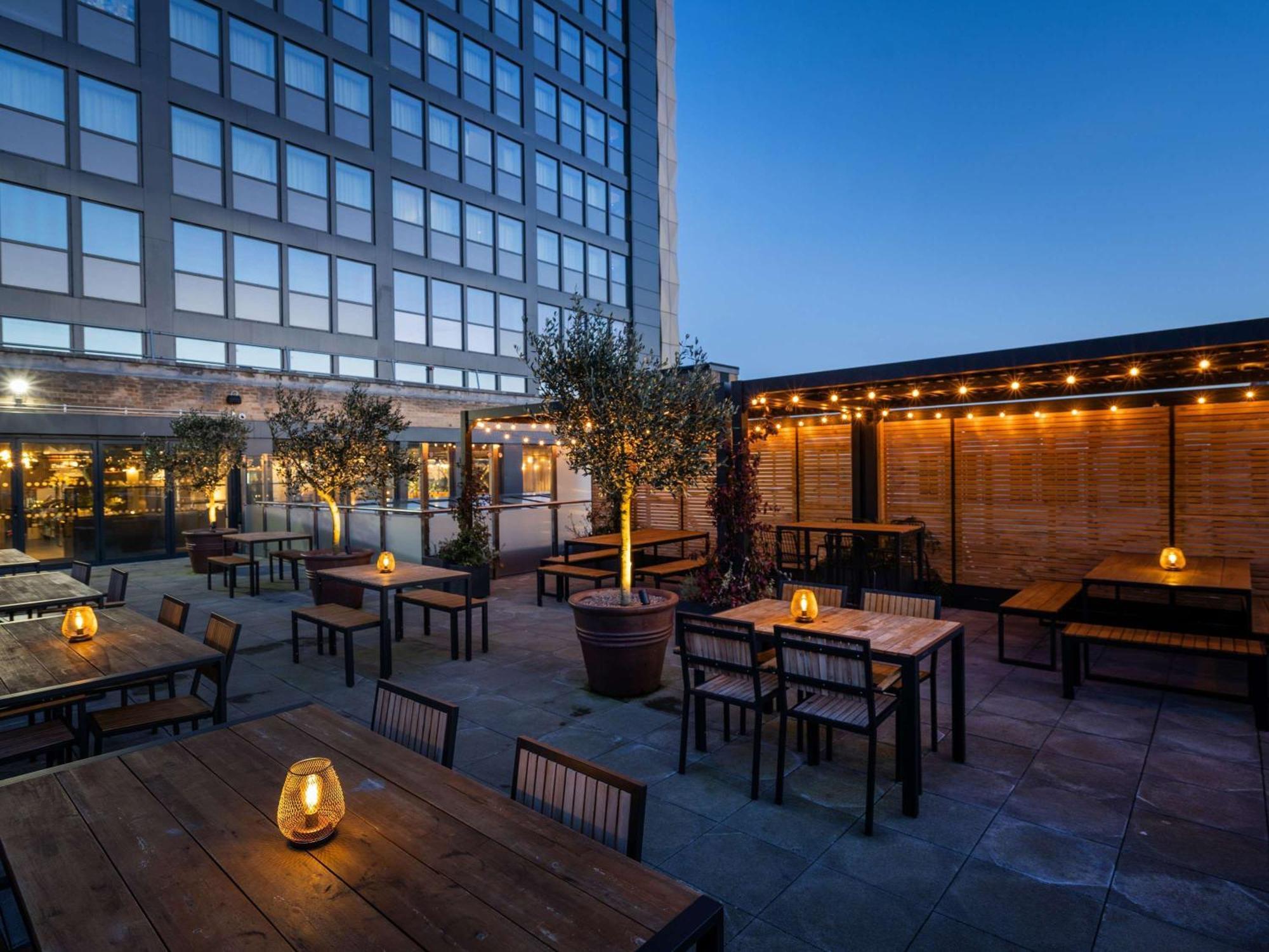 Mercure Newport Exteriör bild