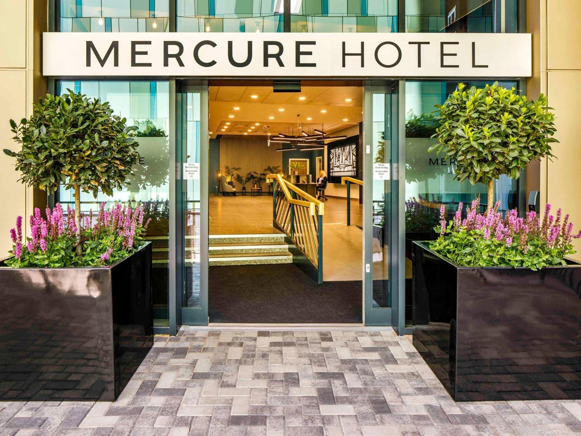 Mercure Newport Exteriör bild