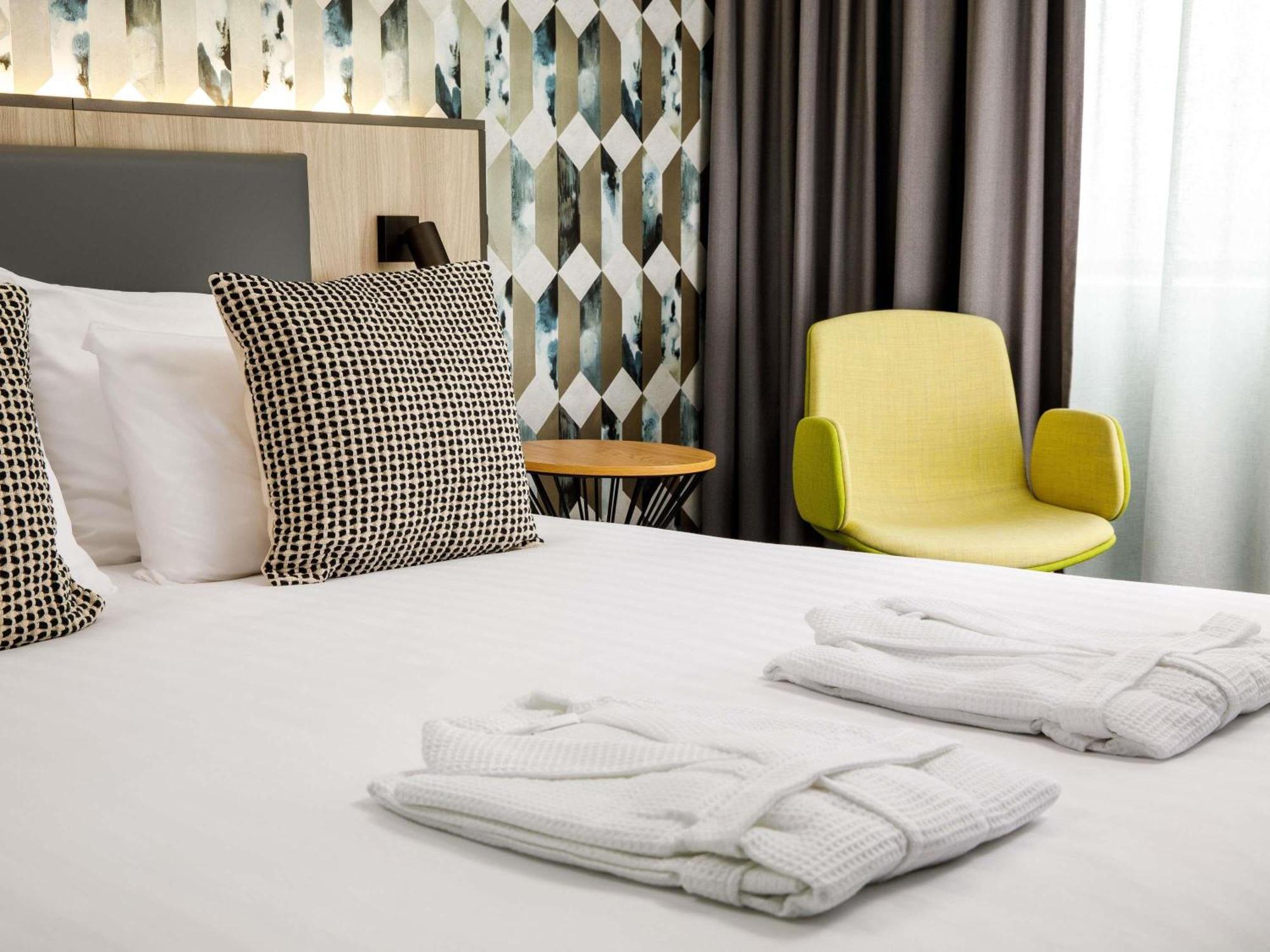 Mercure Newport Exteriör bild