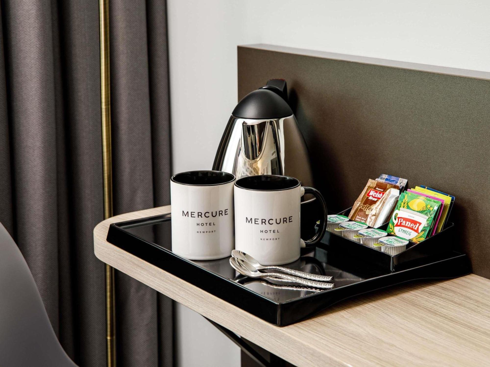 Mercure Newport Exteriör bild